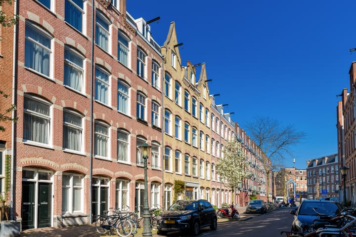 Foto 8 van Van Boetzelaerstraat 36-2