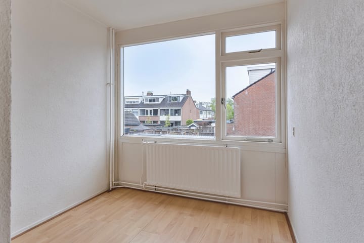 Foto 18 van Valeriaanlaan 54