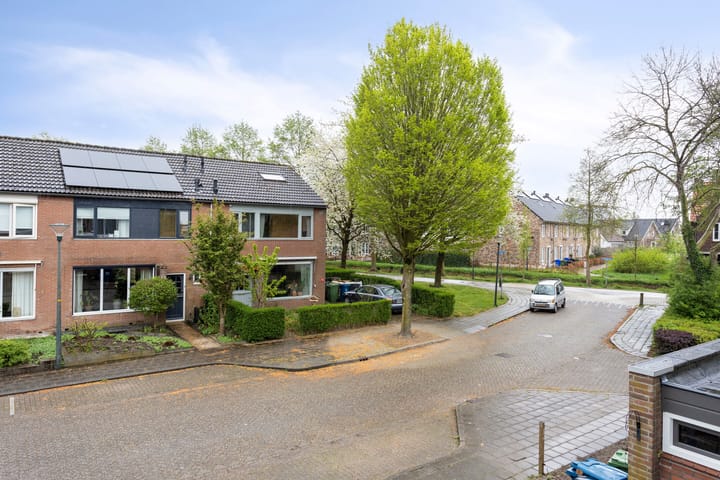 Foto 20 van Valeriaanlaan 54