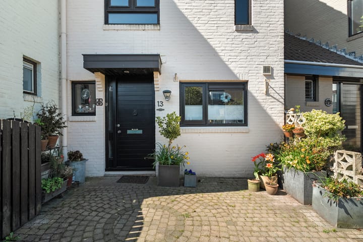 Foto 2 van Jupiter 13