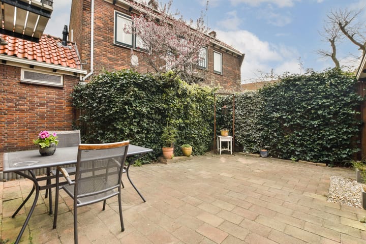 Photo 16 of Lindenlaan 1