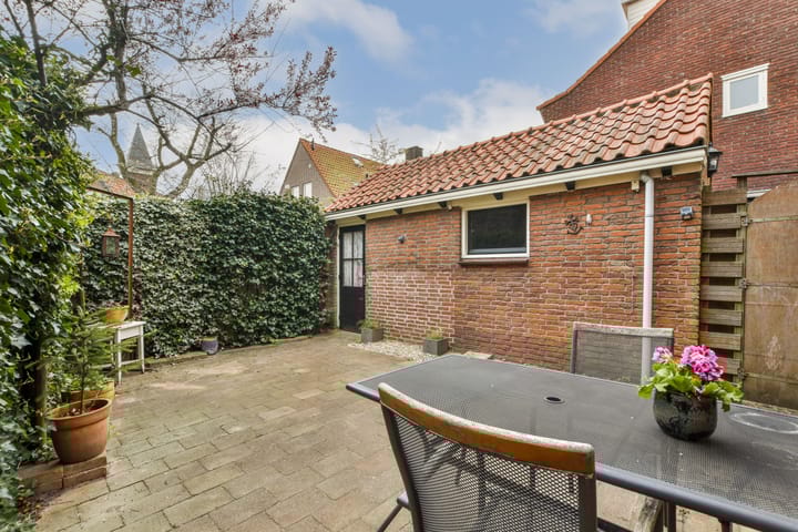 Photo 18 of Lindenlaan 1