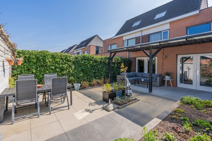 Foto 40 van Virgo 36