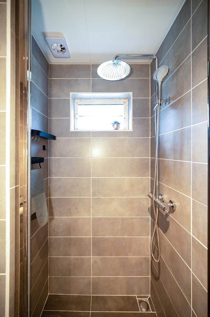 Foto 10 van Rodeschuurderwegje 11-13