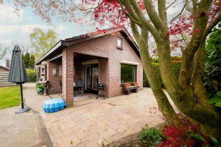 Foto 26 van Rodeschuurderwegje 11-13