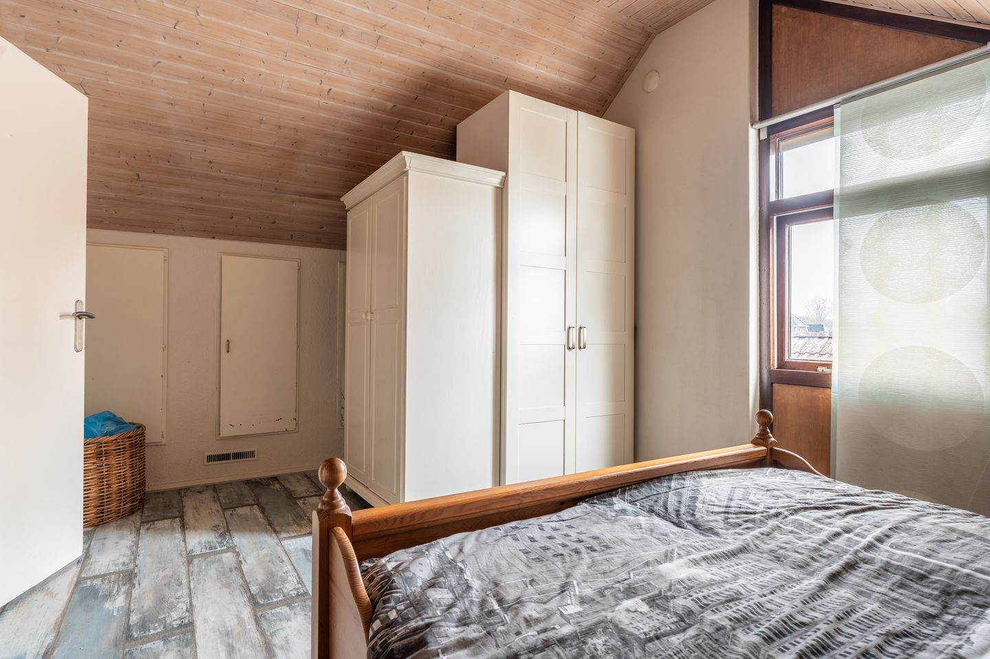 Foto 35 van Heresstraat 7