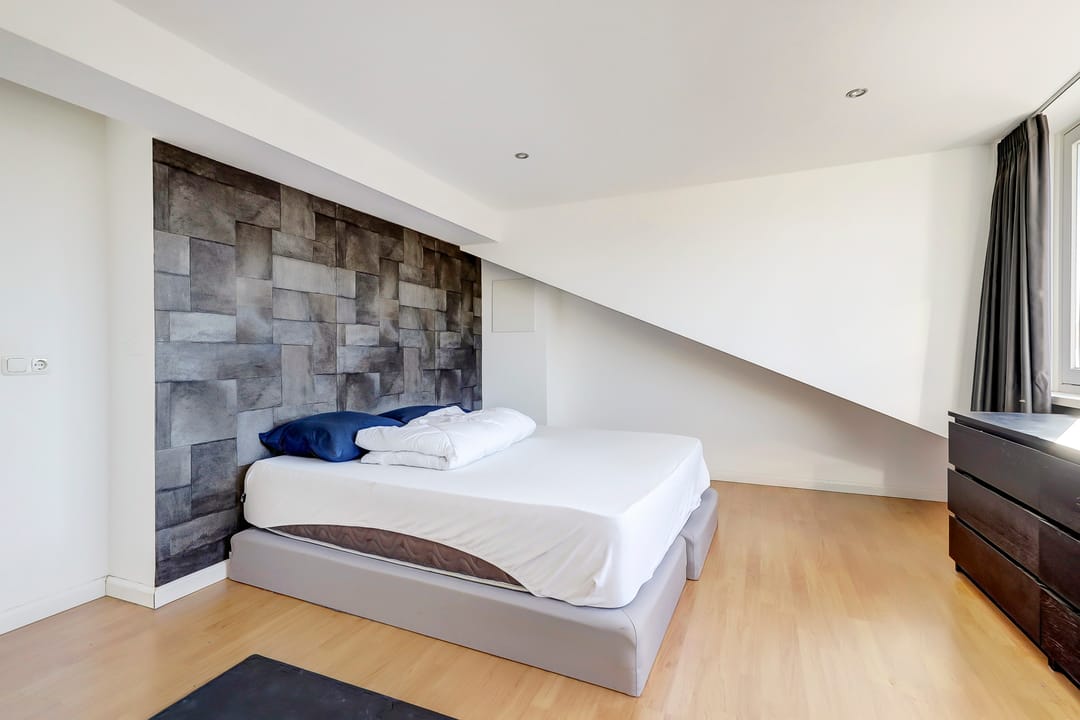 Foto 28 van Spoorstraat 49-D