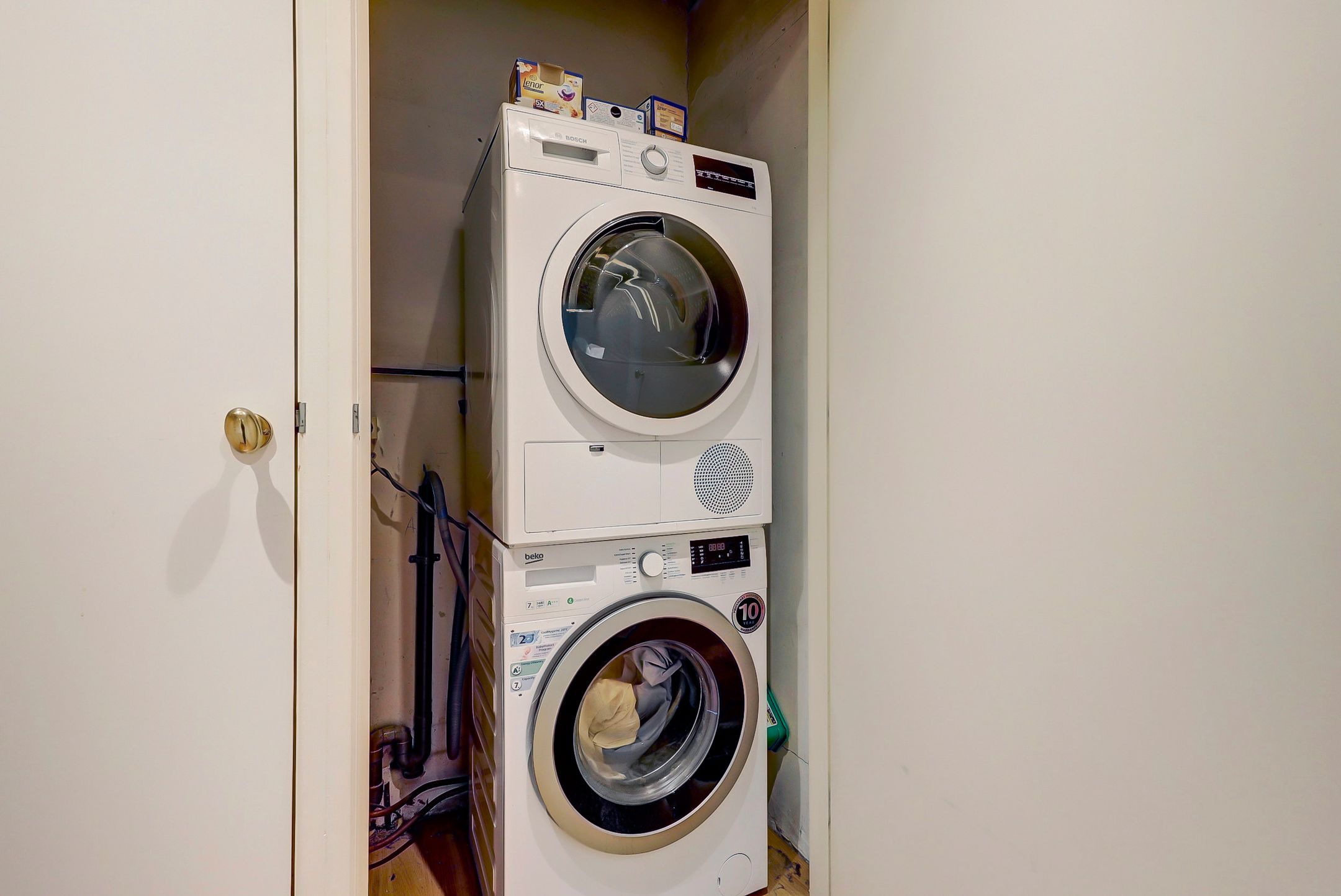 Foto 39 van Spoorstraat 49-D