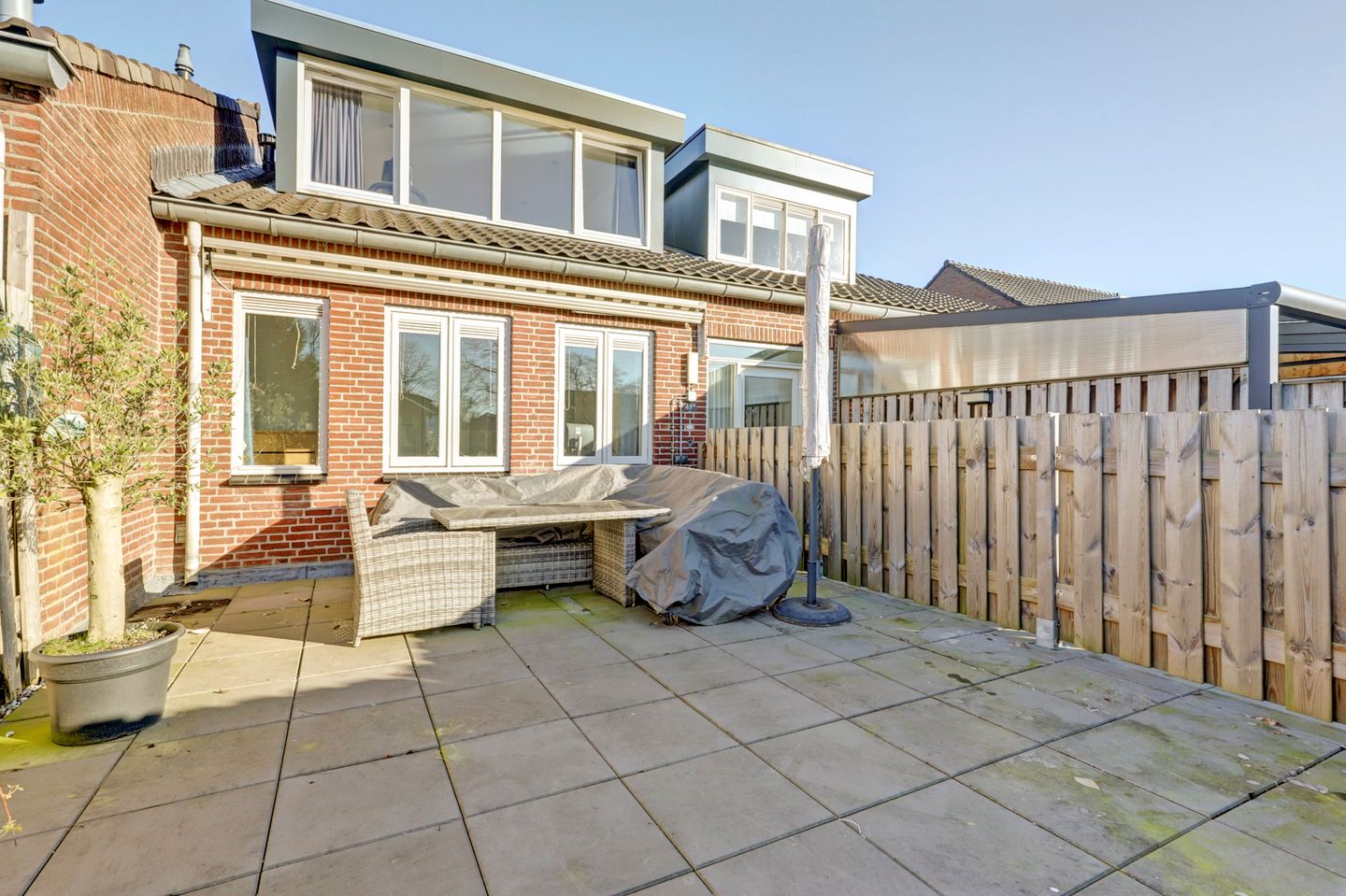 Foto 44 van Spoorstraat 49-D