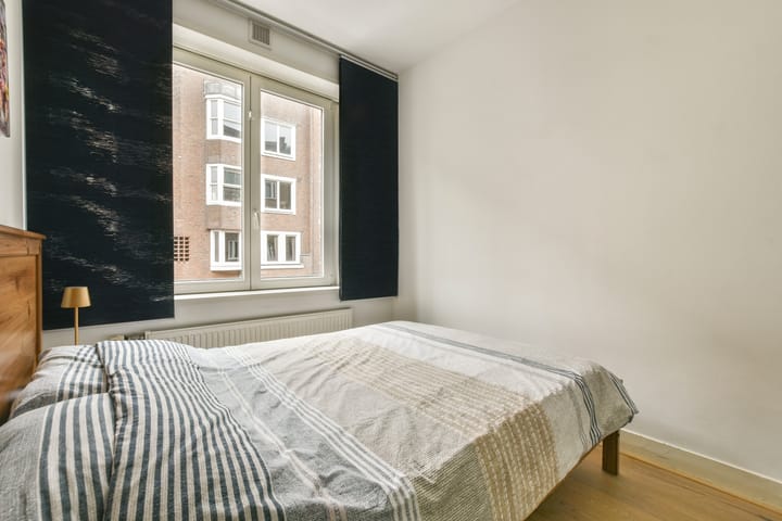 Foto 21 van Jan van Riebeekstraat 9-1