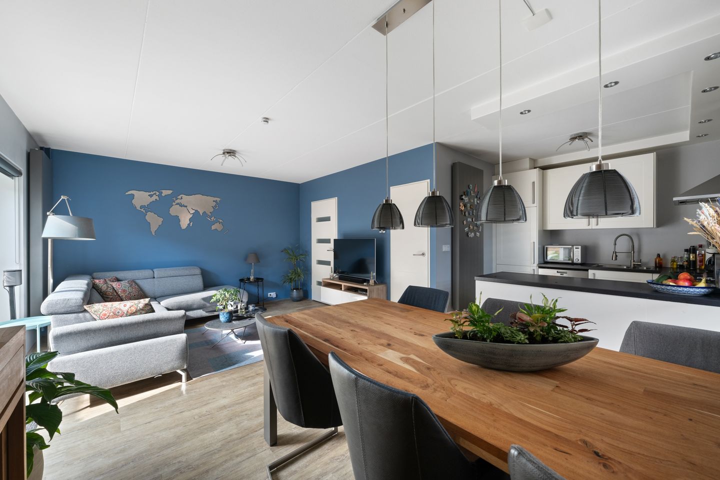 Photo 10 of Goudmos 112