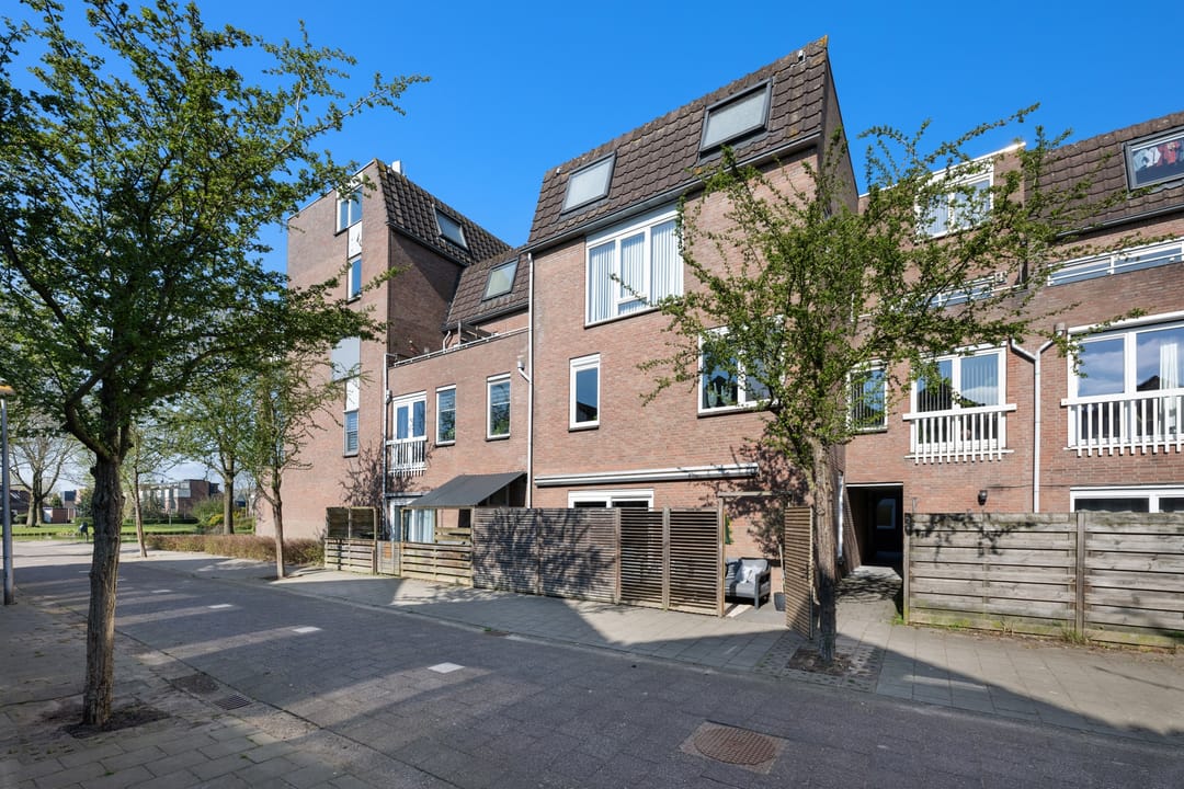 Photo 22 of Goudmos 112