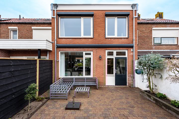 Photo 30 of Herbert van Puttenweg 27