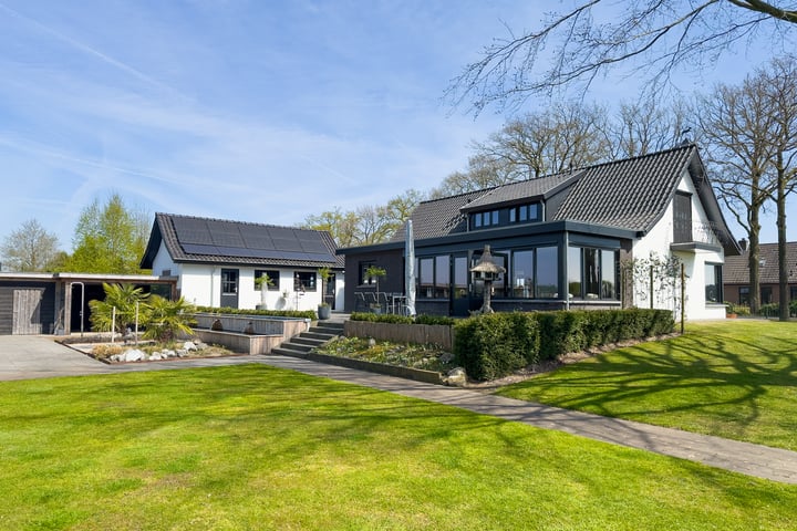 Photo 85 of Rustenburgstraat 6-B