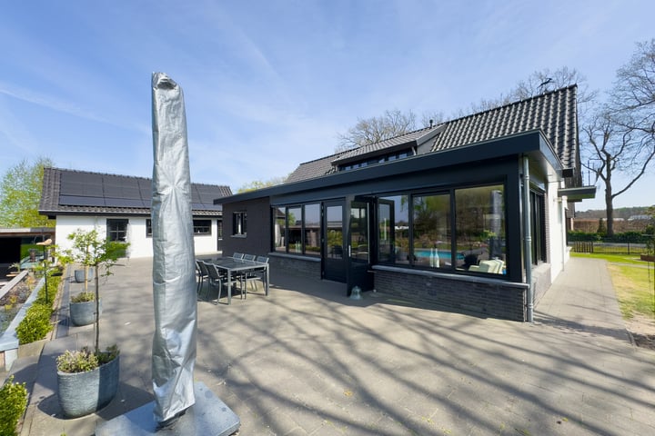 Photo 87 of Rustenburgstraat 6-B