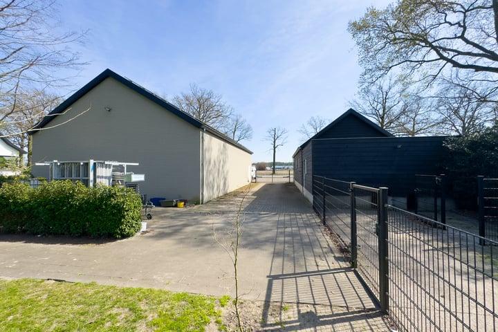 Photo 90 of Rustenburgstraat 6-B