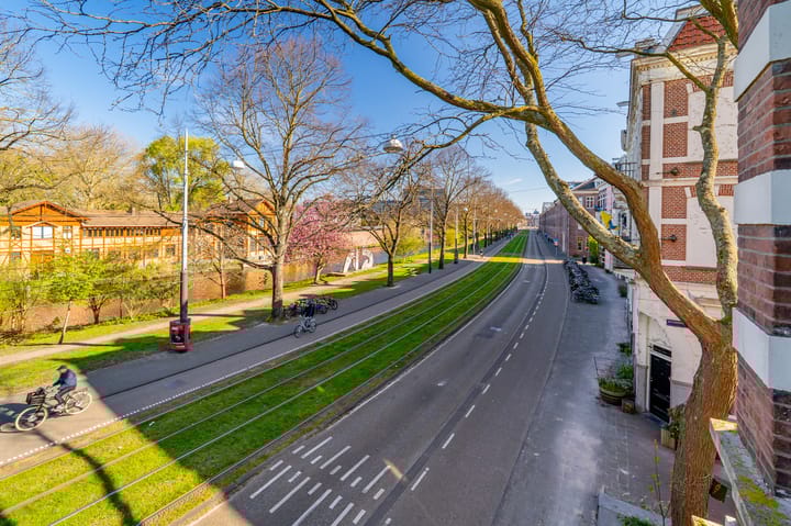 Photo 17 of Sarphatistraat 528