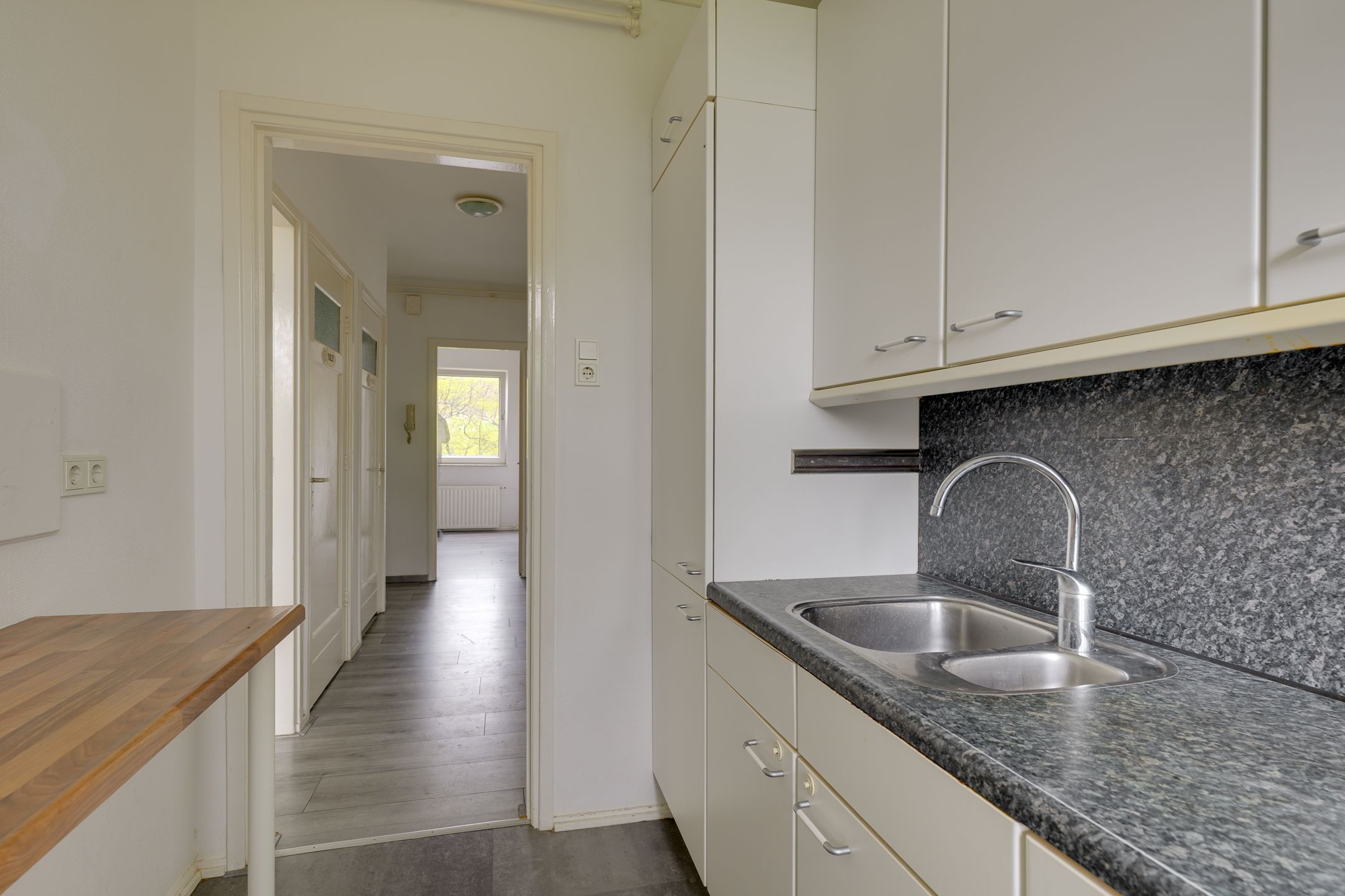 Photo 15 of Burgemeester Elsenlaan 117