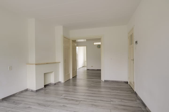 Foto 18 van Burgemeester Elsenlaan 117