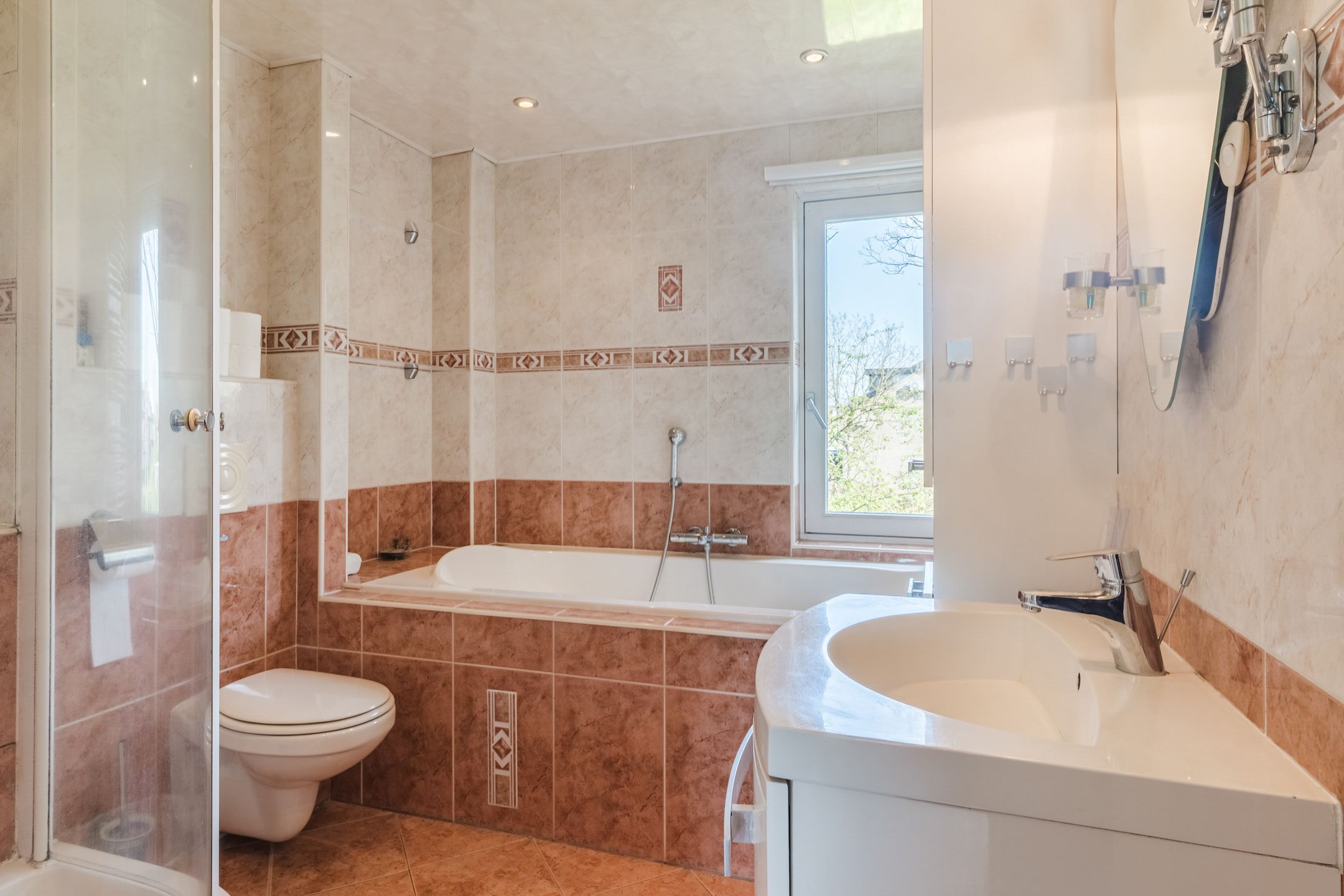 Foto 15 van Langenhof 27