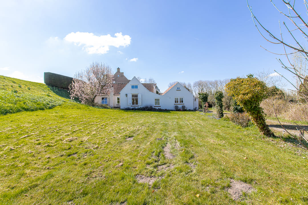 Photo 32 of Maasdijk 15