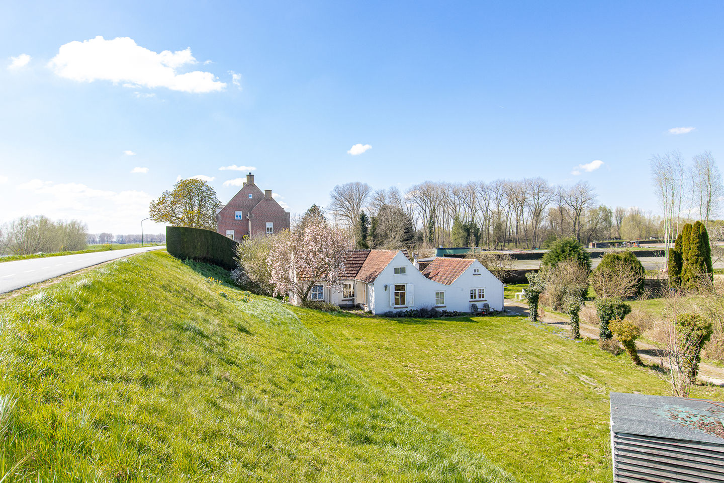 Photo 34 of Maasdijk 15