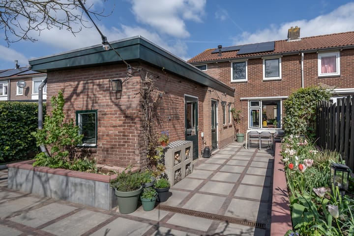 Photo 2 of Nieuwstraat 9