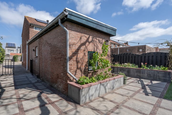 Photo 6 of Nieuwstraat 9