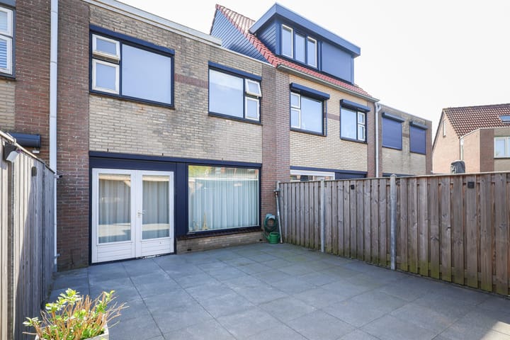 Photo 33 of Kruisbooglaan 11