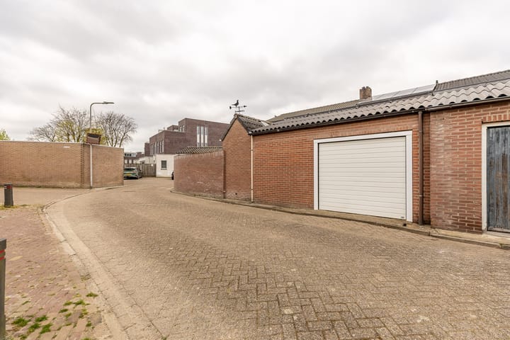 Foto 35 van Dennenlaan 19