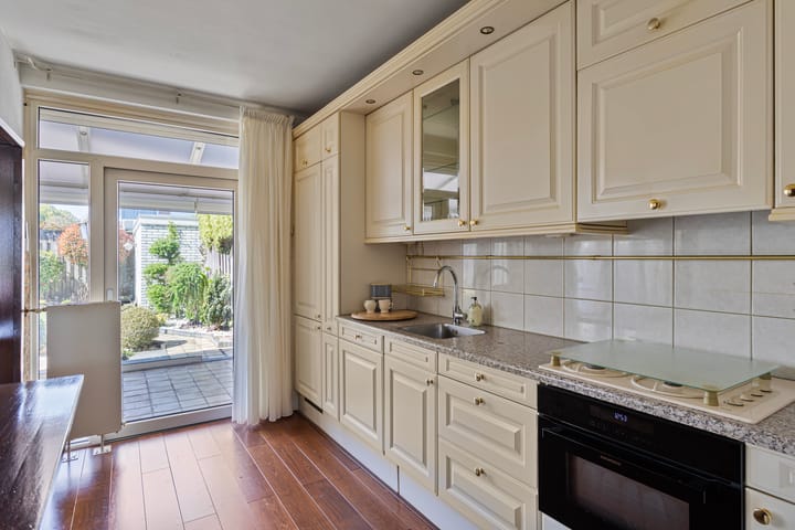 Foto 12 van Kortenaerstraat 38