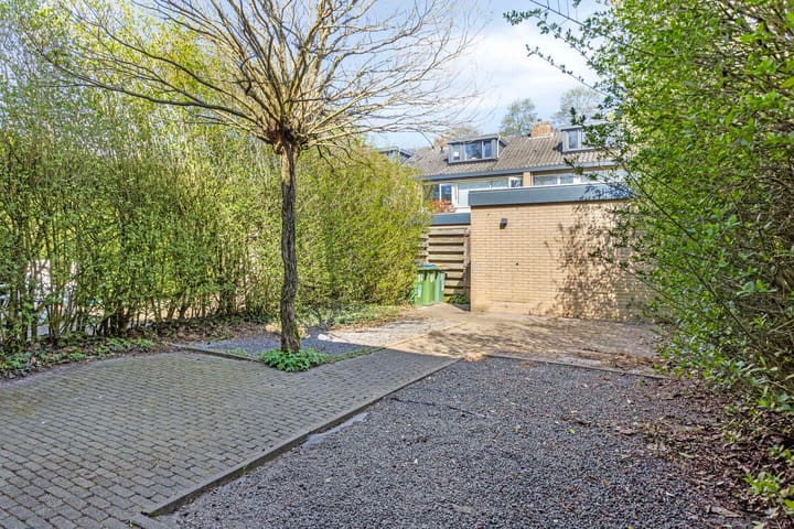 Foto 8 van Rechterenstraat 84