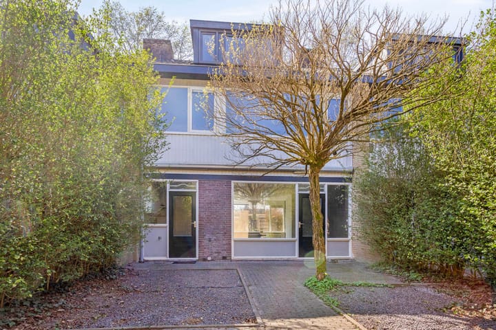 Foto 10 van Rechterenstraat 84