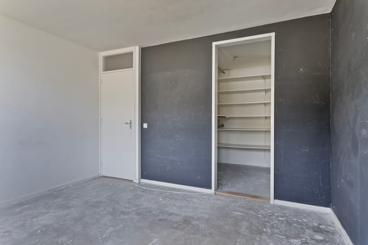 Foto 26 van Rechterenstraat 84