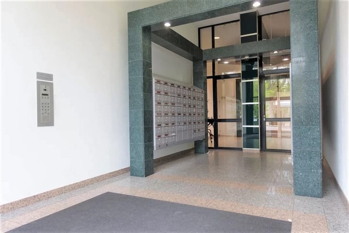 Foto 2 van Van Weerden Poelmanlaan 12