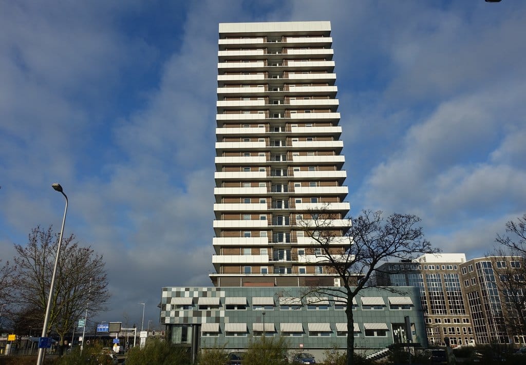 Foto 23 van Van Weerden Poelmanlaan 12