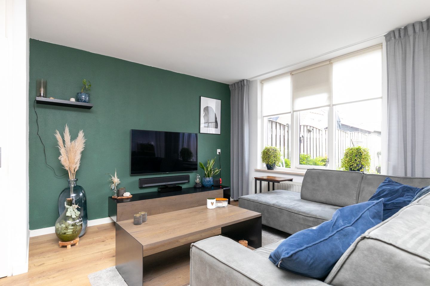 Photo 14 of Anton van Duinkerkenstraat 4