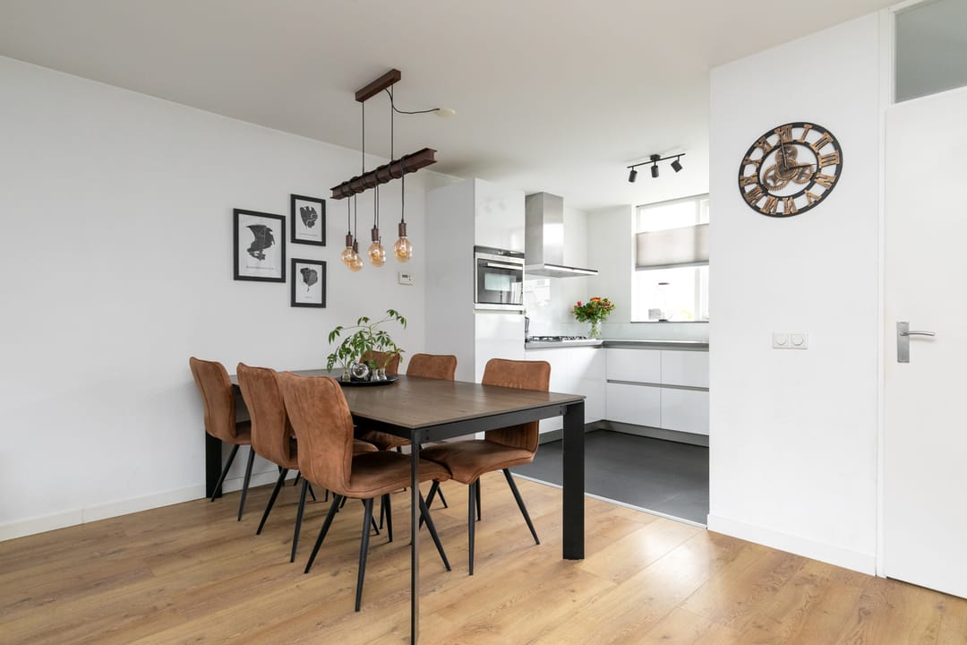 Photo 17 of Anton van Duinkerkenstraat 4