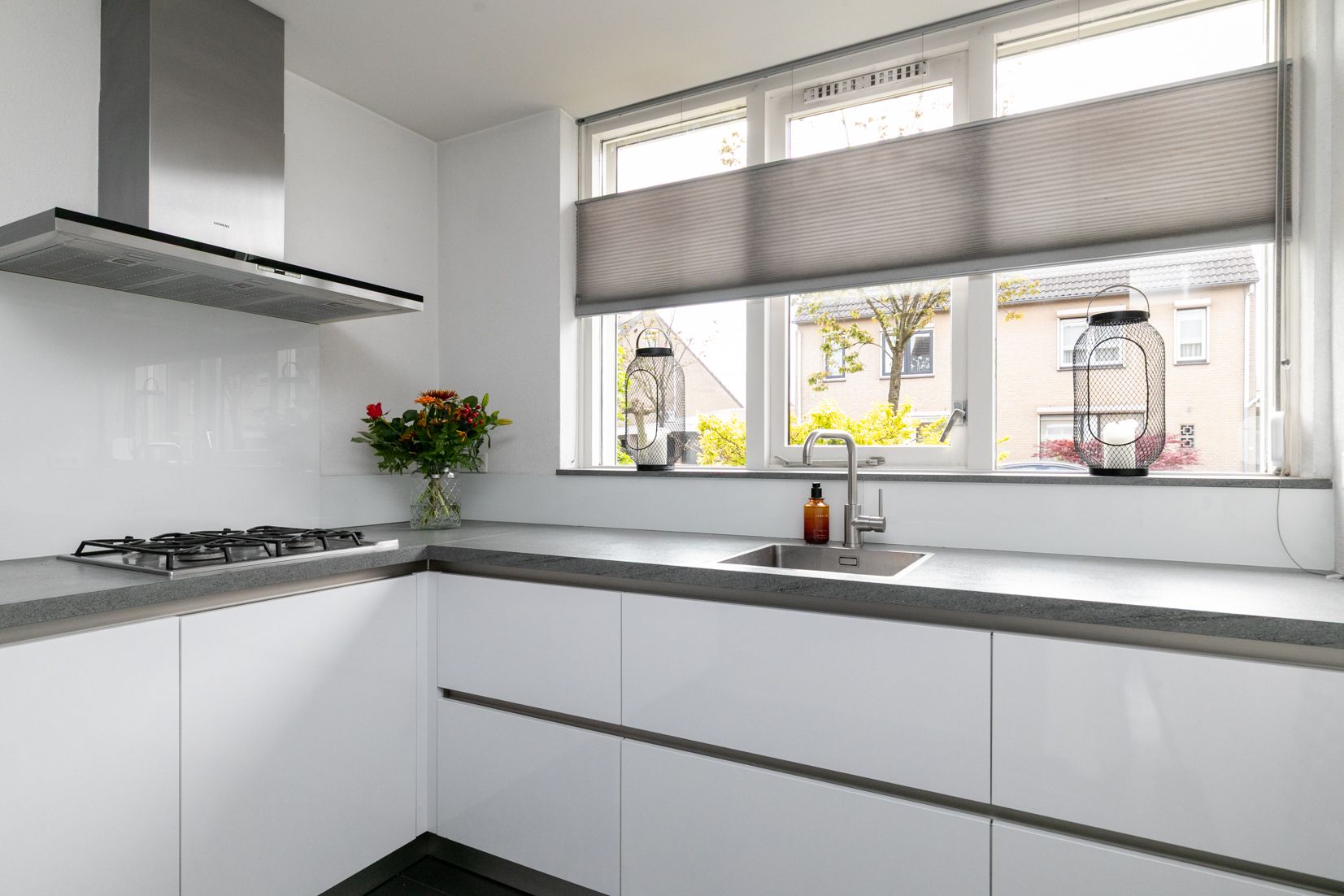 Photo 24 of Anton van Duinkerkenstraat 4