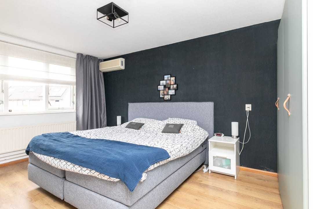 Photo 31 of Anton van Duinkerkenstraat 4