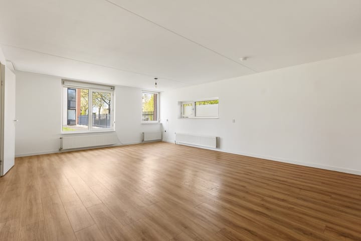 Foto 6 van Valkenaerhof 59