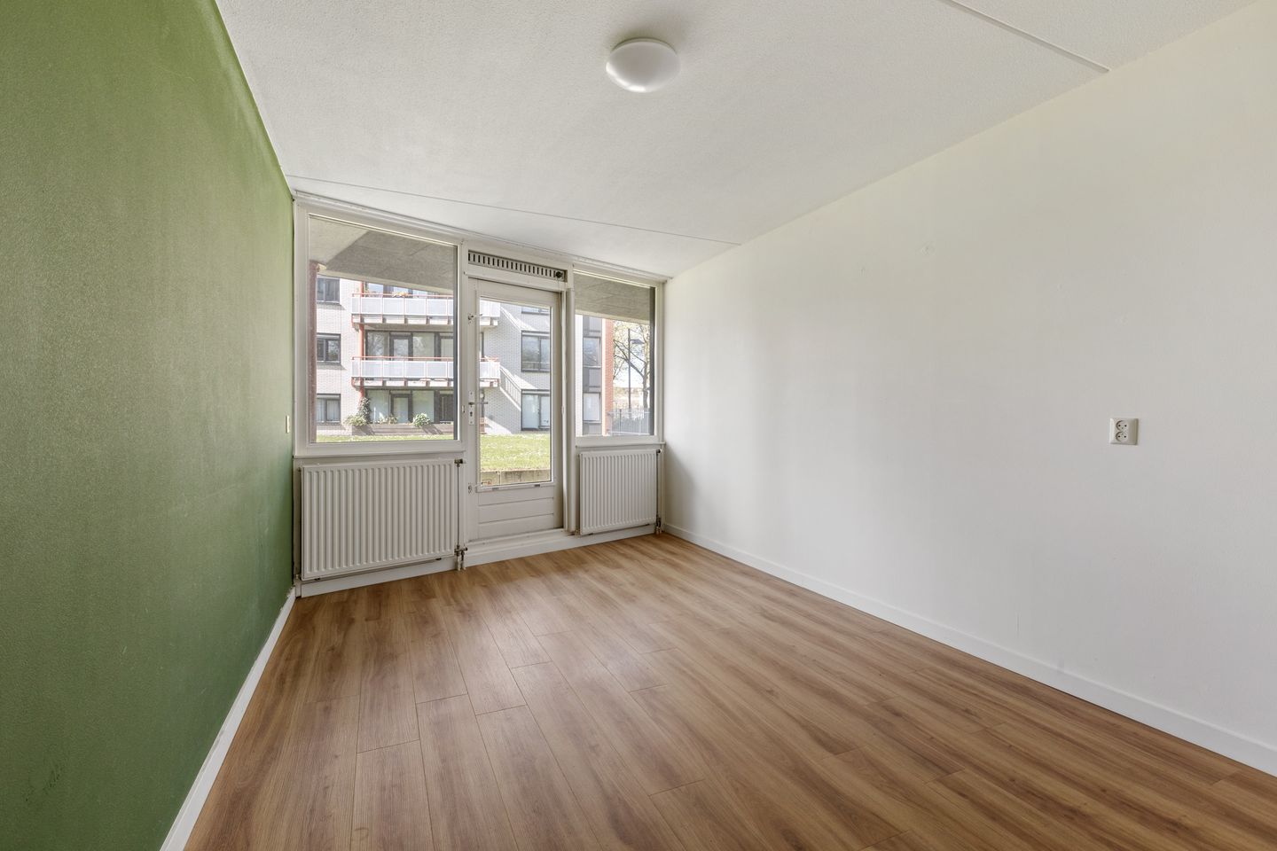 Foto 14 van Valkenaerhof 59