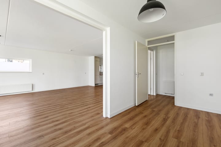 Foto 18 van Valkenaerhof 59