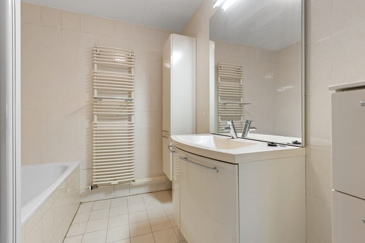 Foto 19 van Valkenaerhof 59