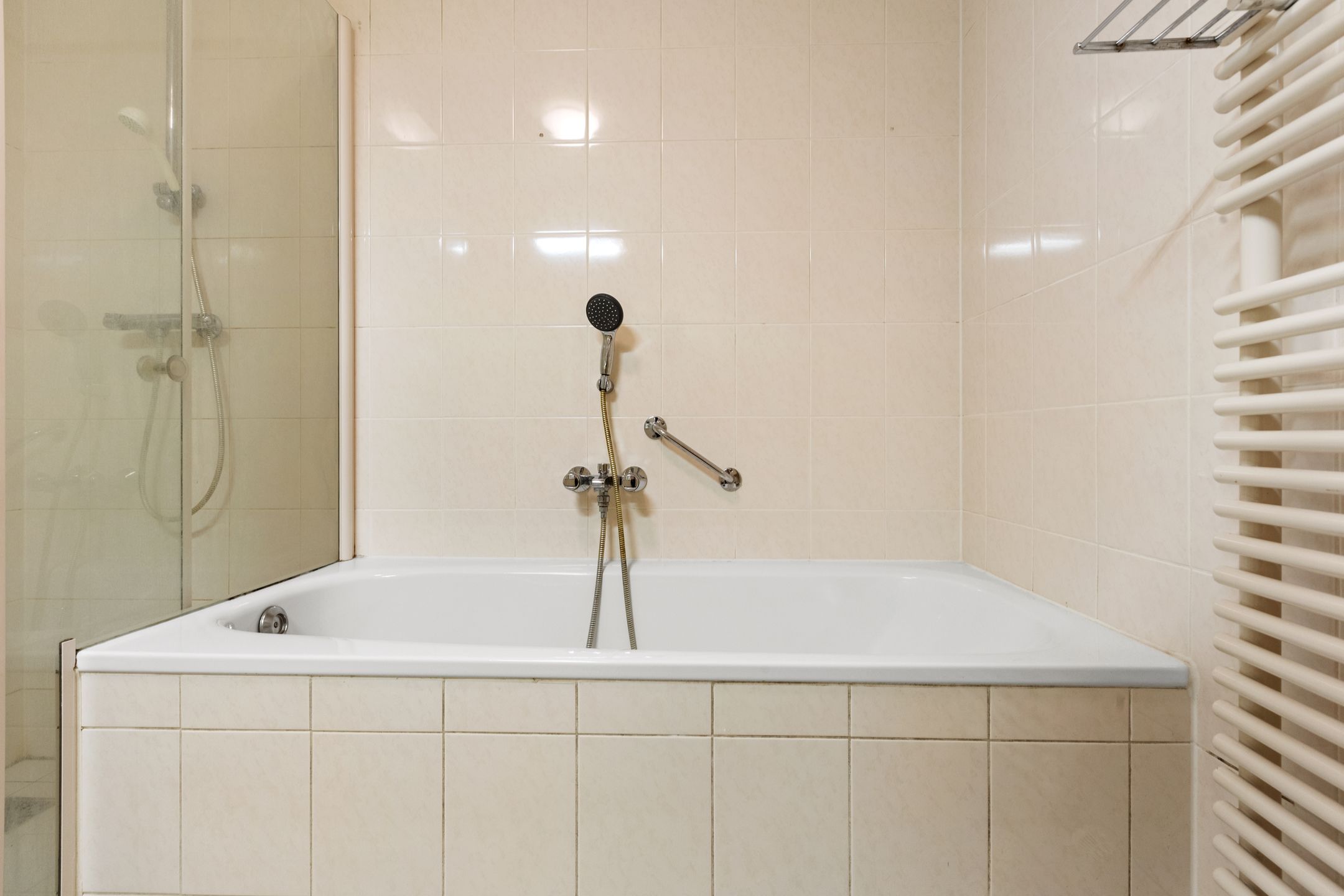 Foto 21 van Valkenaerhof 59