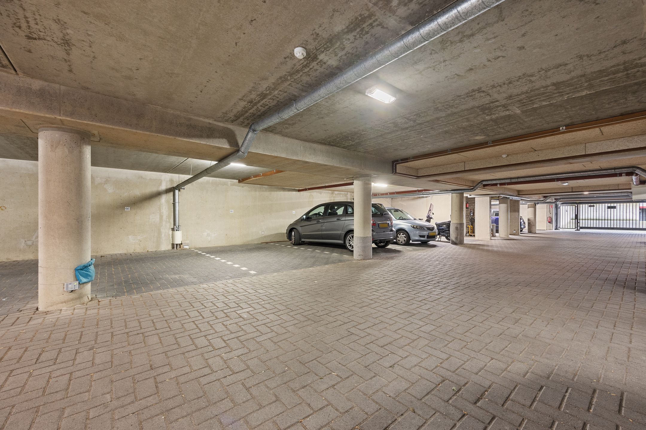 Foto 24 van Valkenaerhof 59