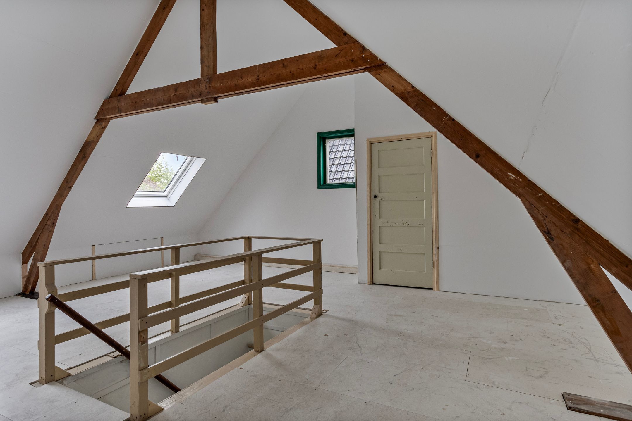 Foto 42 van Eikenboomgaard 9-A