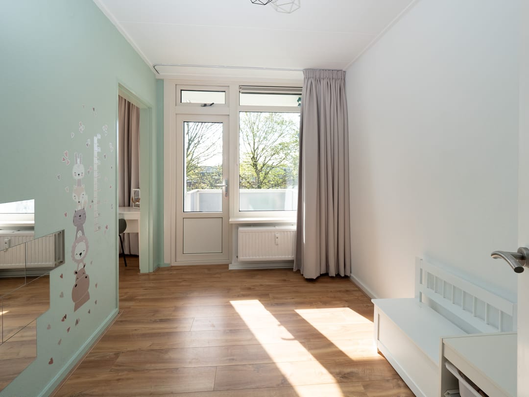 Foto 8 van Domela Nieuwenhuisstraat 31