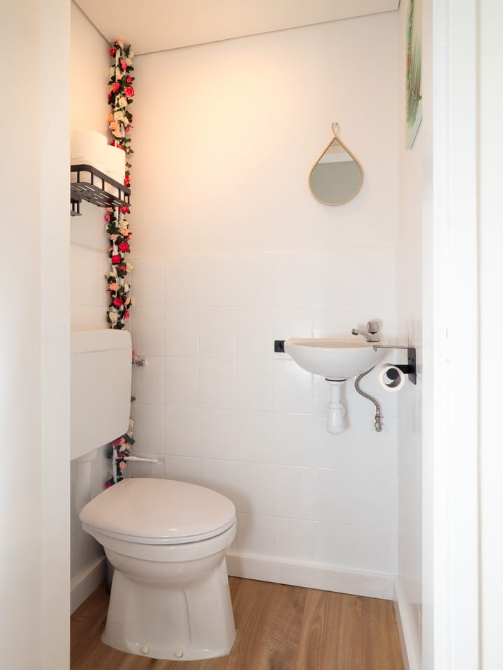 Foto 12 van Domela Nieuwenhuisstraat 31