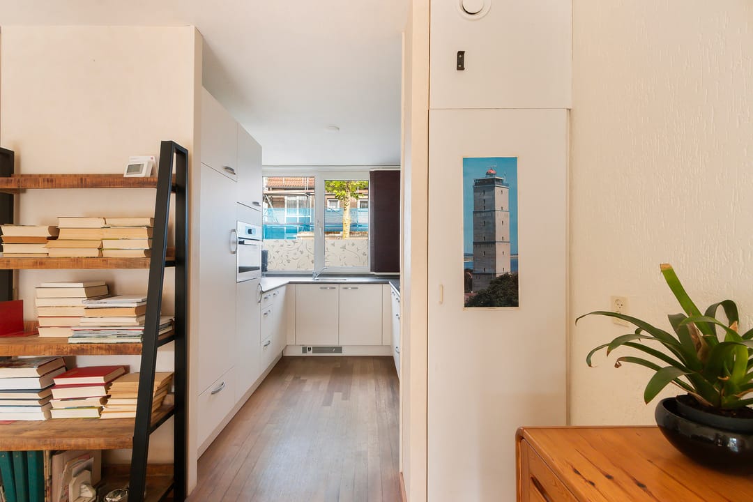 Photo 13 of Suze Groeneweg-erf 290